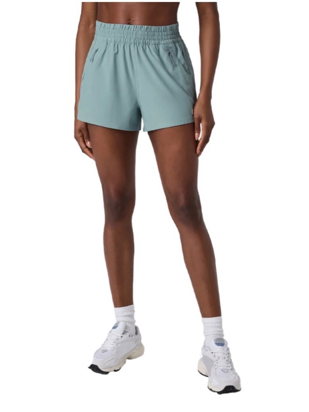 Vuori Women’s Sz S Green Dash Shorts 2.0 High Rise Soft Pull On